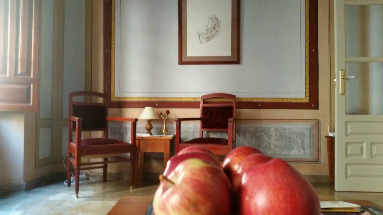 Patio San Jeronimo Casa De Arte Apartment Granada Ngoại thất bức ảnh